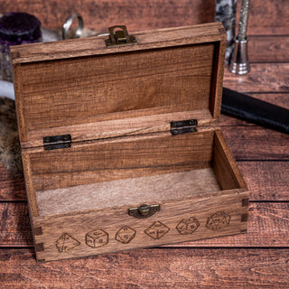 Dungeon master wooden dice box